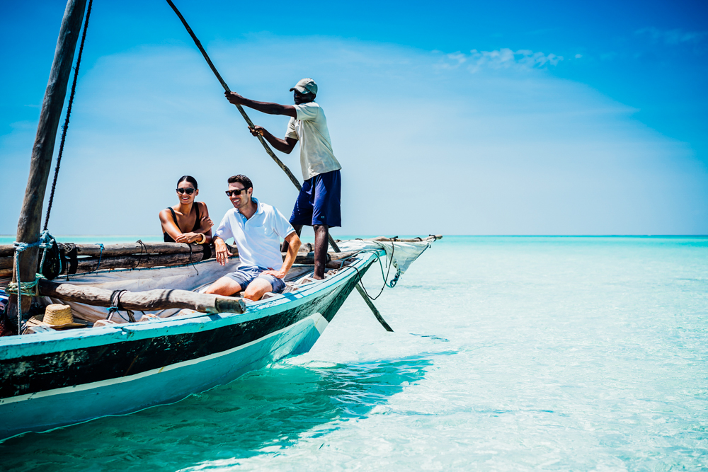 Sailing in the waters of Mozambique. Luxury accommodation in the Indian Ocean
