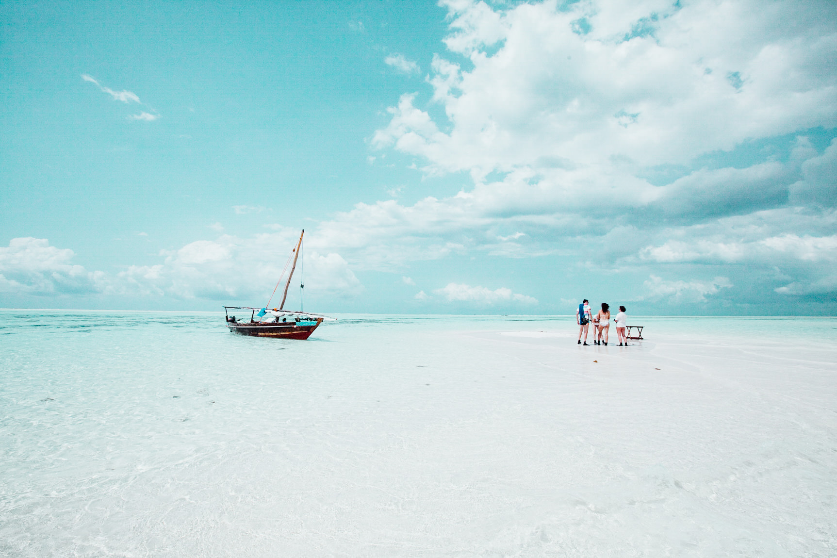 Matemwe boat experience in Zanzibar, Tanzania. Luxury travel in the Indian Ocean