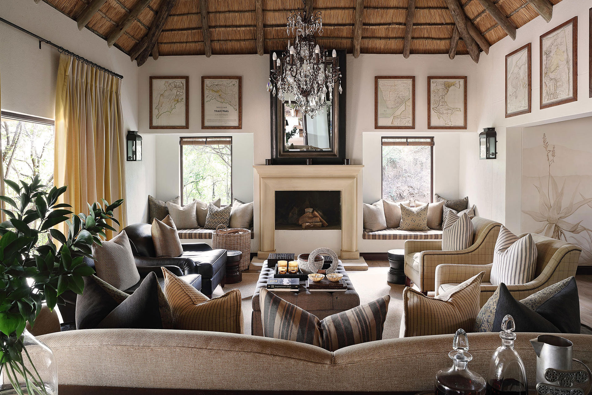 Lounge - Londolozi Pioneer Camp - Luxury Africa Safaris with Forth & Wonder