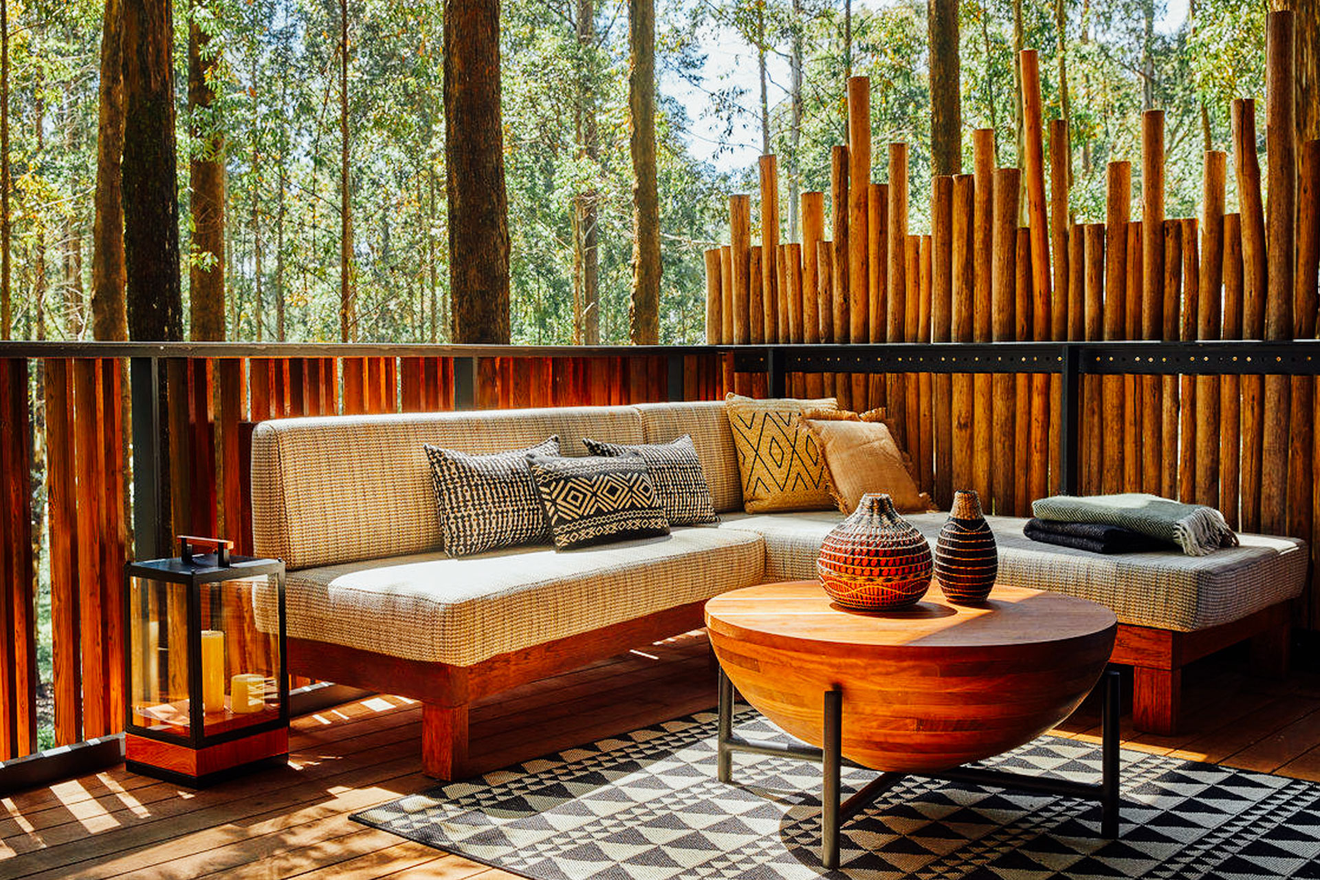 Virunga Suitein wild nature-One&Only Gorilla’s Nest Lodge-Luxury Africa Safaris with Forth & Wonder